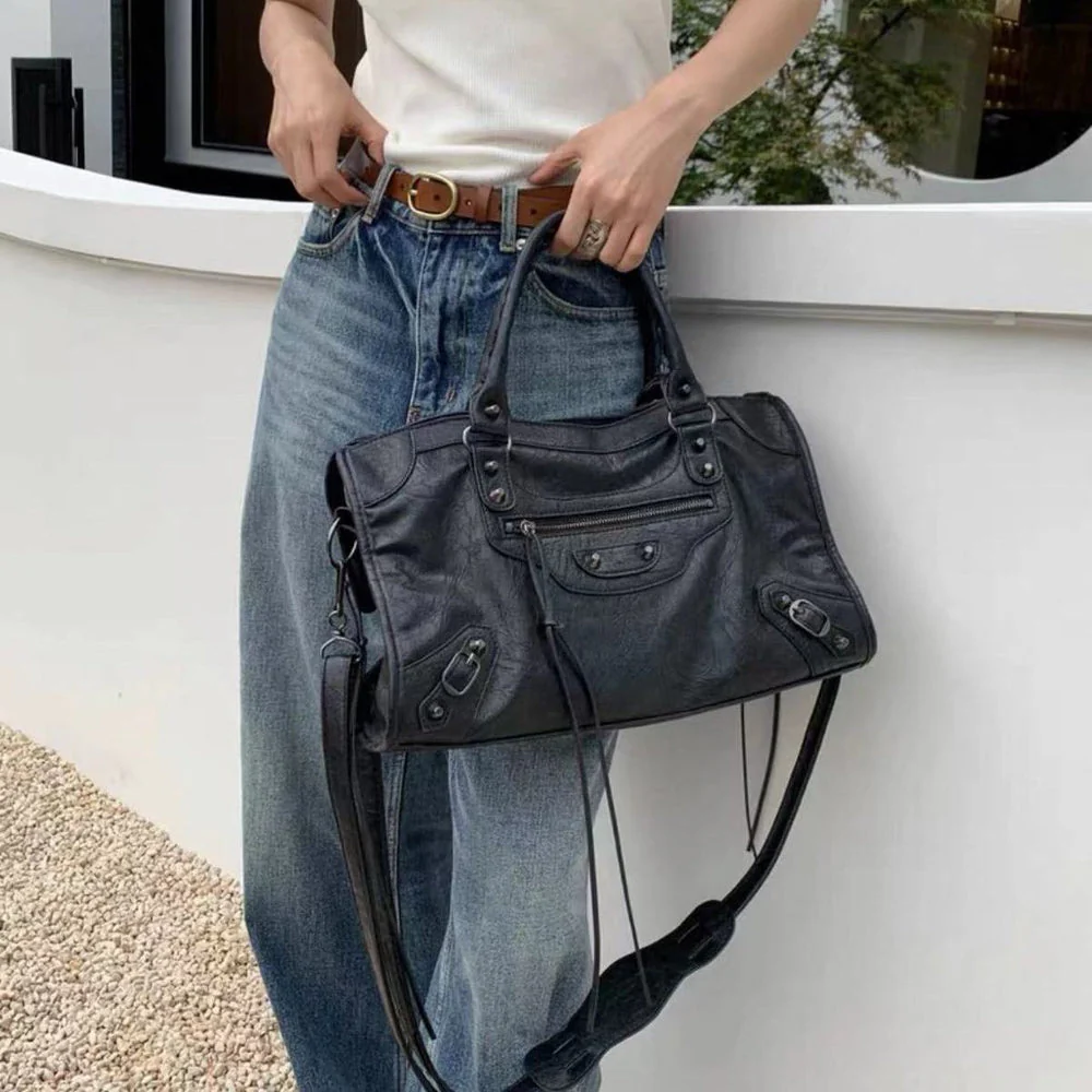 Sac à main décontracté avec fermetures à glissière - Image 4