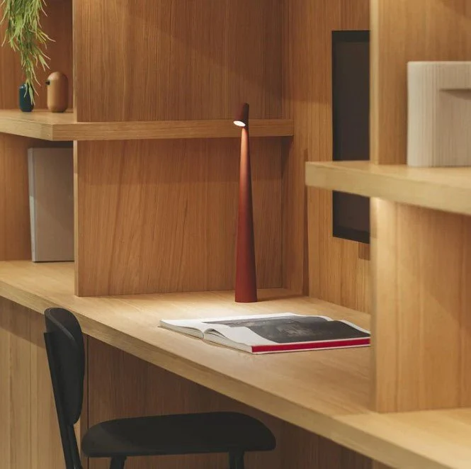 LuxeGlow - Lampe de table sans fil LuxeGlow, batterie de 1 800 mAh, recharge USB - Image 3
